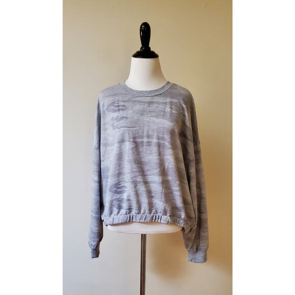 Z Supply Cropped Camo Sweatshirt with Banded Bottom, Size Medium - Picture 1 of 8